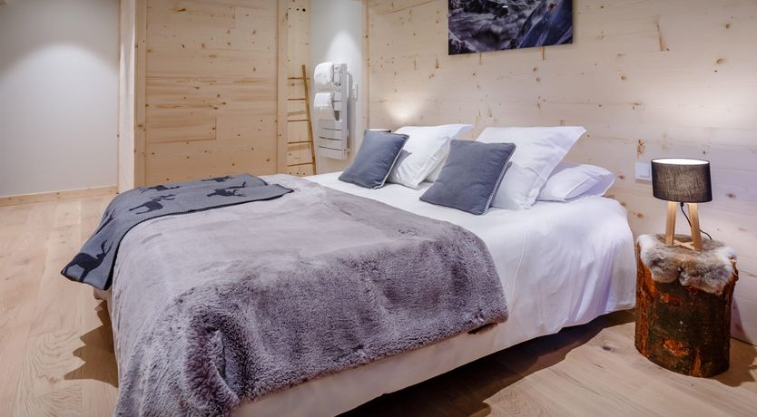 Photo of Snow on the Mountain