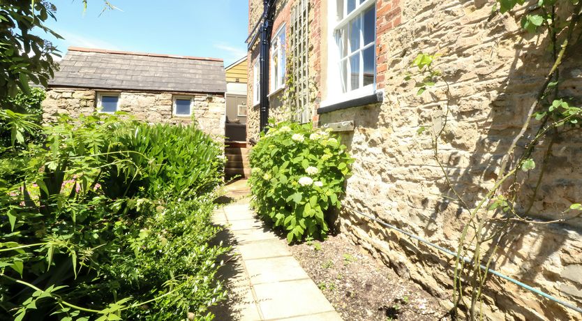 Photo of Breezy Cottage