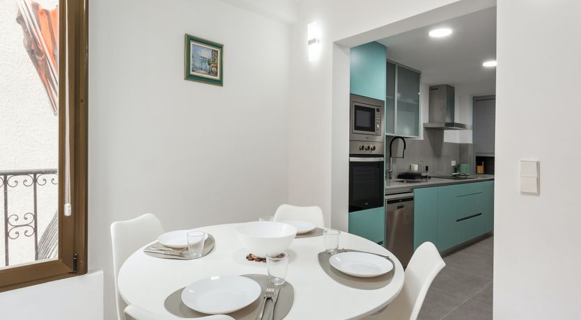 Photo of Encina Breeze