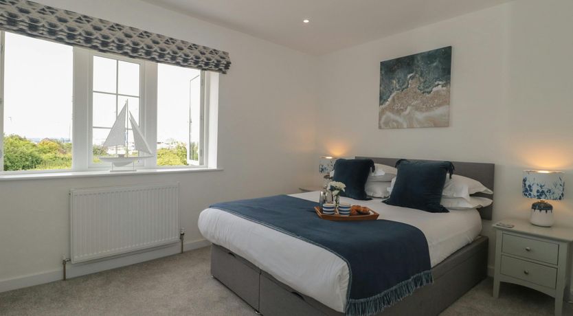 Photo of Golden Quay