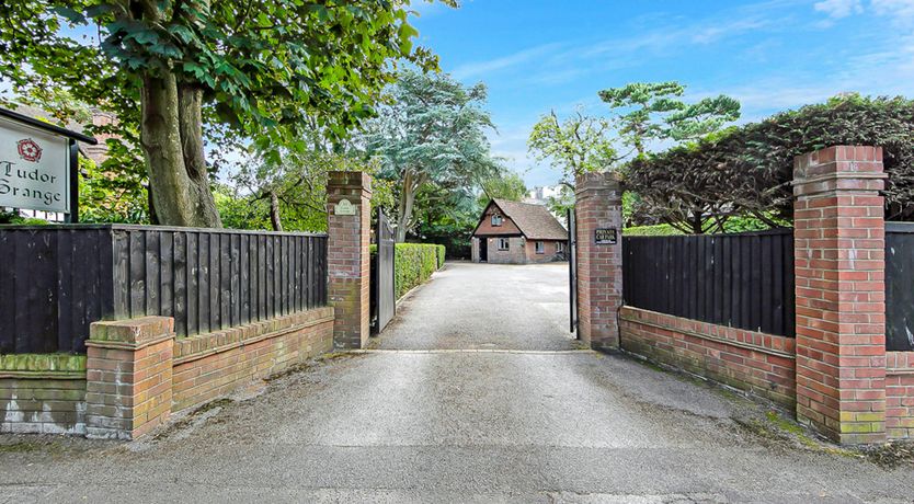 Photo of The Grand Manor