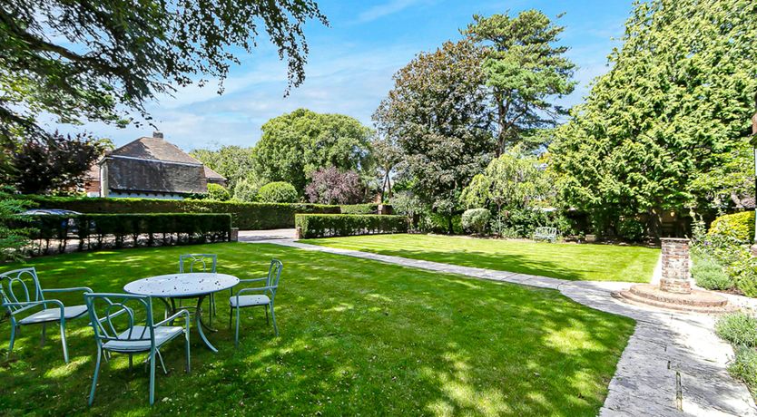 Photo of The Grand Manor