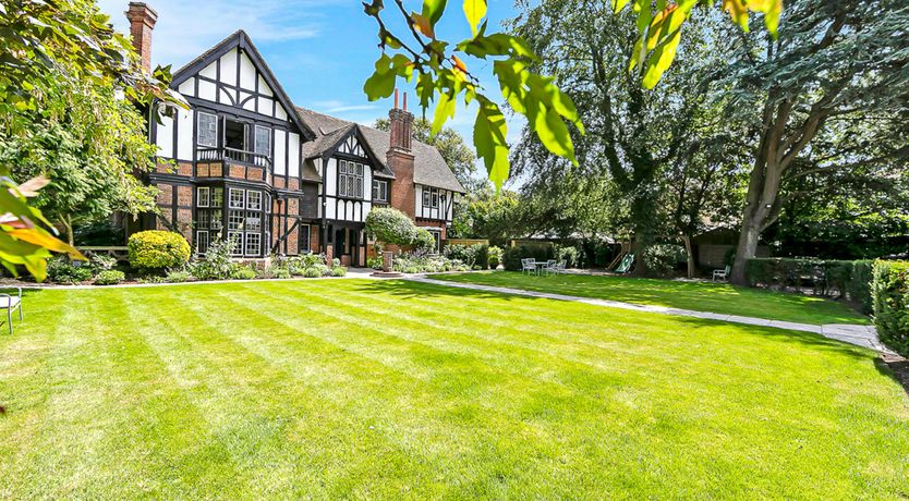 Photo of The Grand Manor