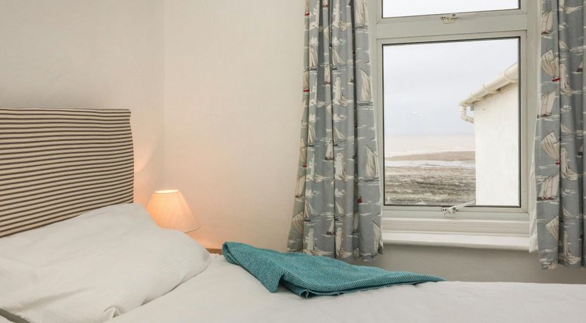 Photo of Catching Oysters