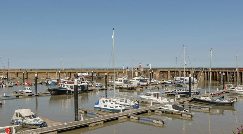 Photo of Catching Oysters