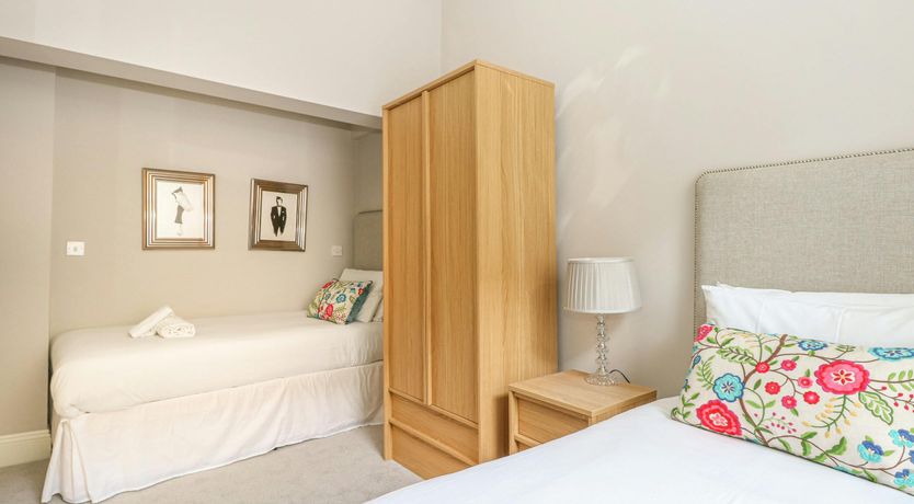 Photo of Seashell Snug