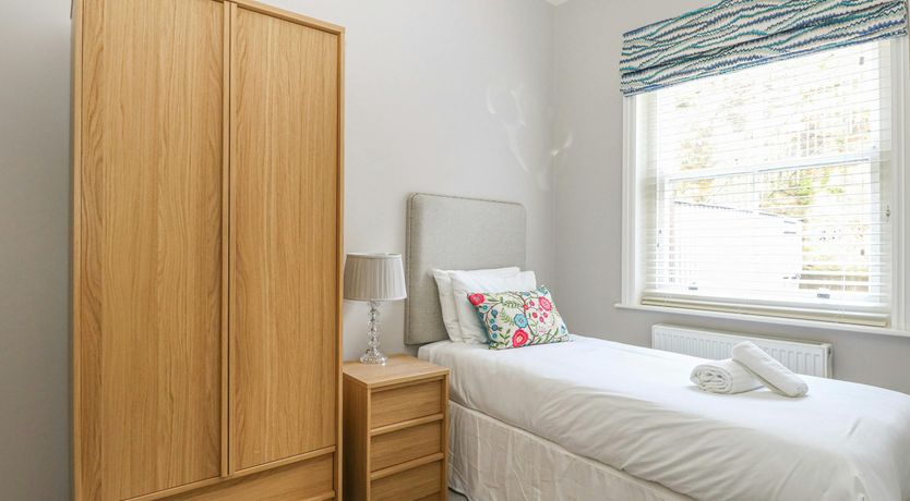 Photo of Seashell Snug