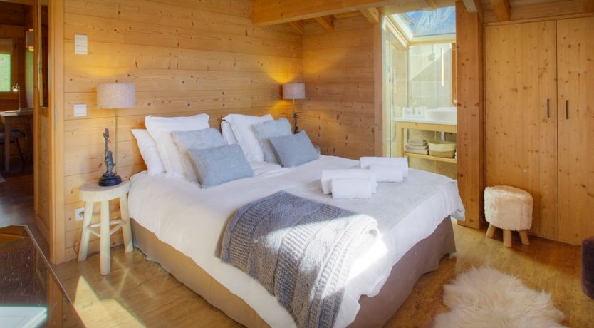 Photo of Alpine Nest