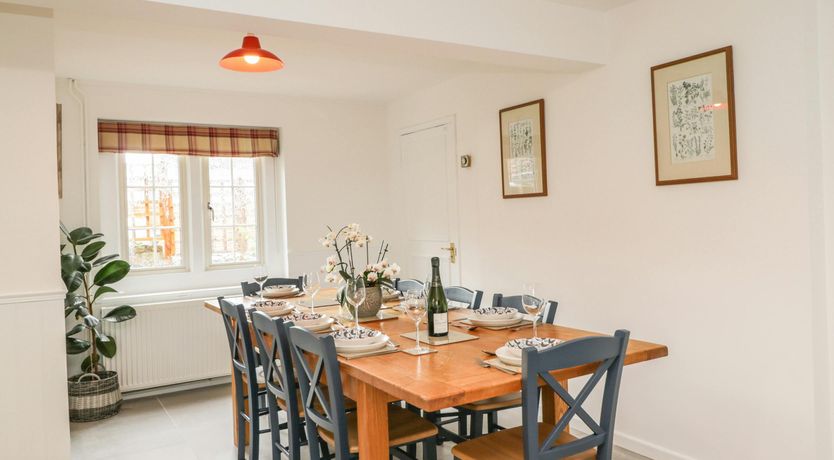 Photo of Sherborne Idyll