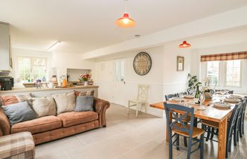 Sherborne Idyll Holiday Home