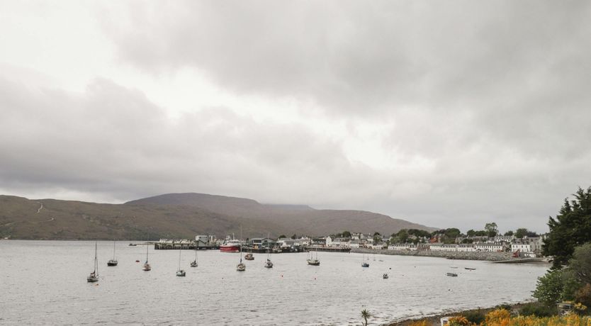 Photo of Brae & Broom