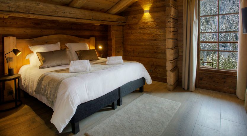 Photo of Mountain Moon