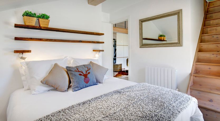 Photo of Rolling Mountains