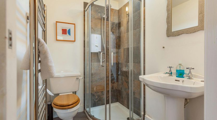 Photo of Deer & Buzzards