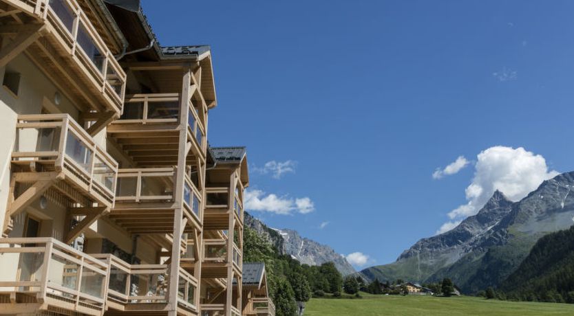 Photo of Chalets Les Amis Apartment 3