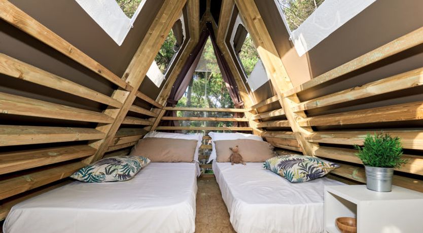 Photo of Luxury Tent Apartment 7