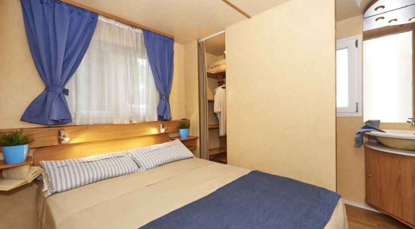 Photo of Maxi Caravan Deluxe Apartment 4