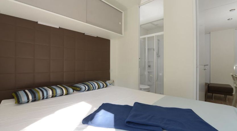 Photo of Maxi Caravan Capri Apartment 2