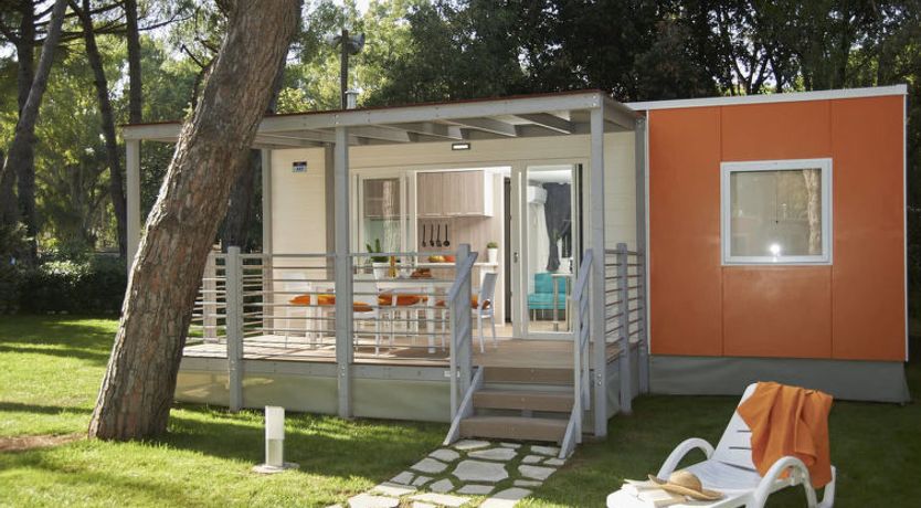 Photo of Maxi Caravan Ischia