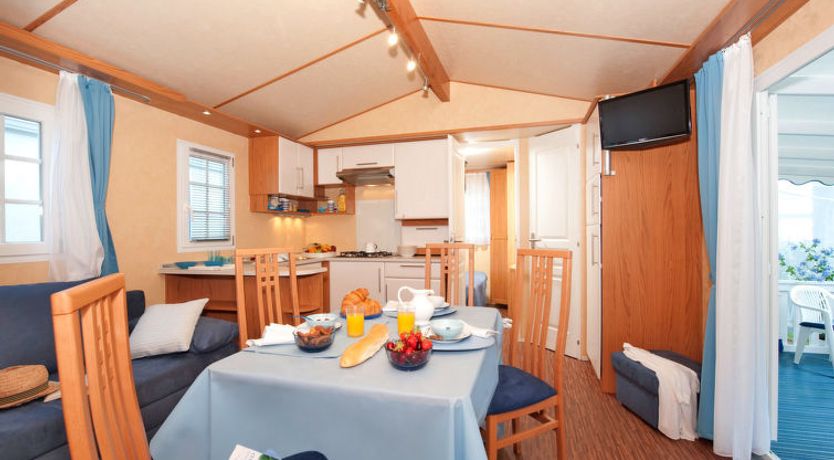 Photo of Maxi Caravan Comfort Apartment 5