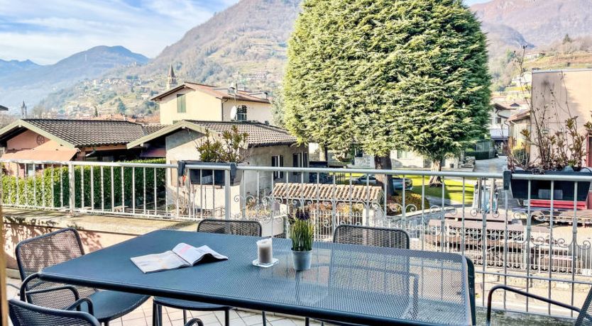 Photo of Domaso central apartment