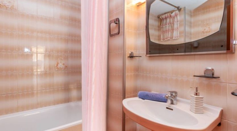 Photo of Edificio Garcomar I Apartment 2