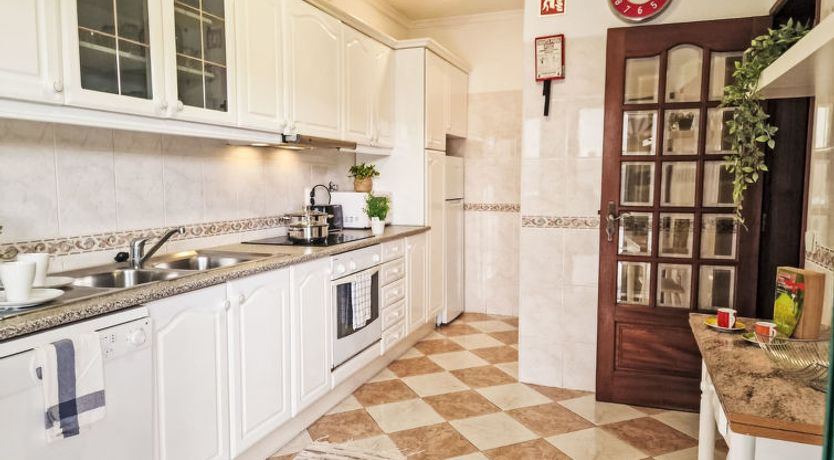 Photo of V2 Caliços