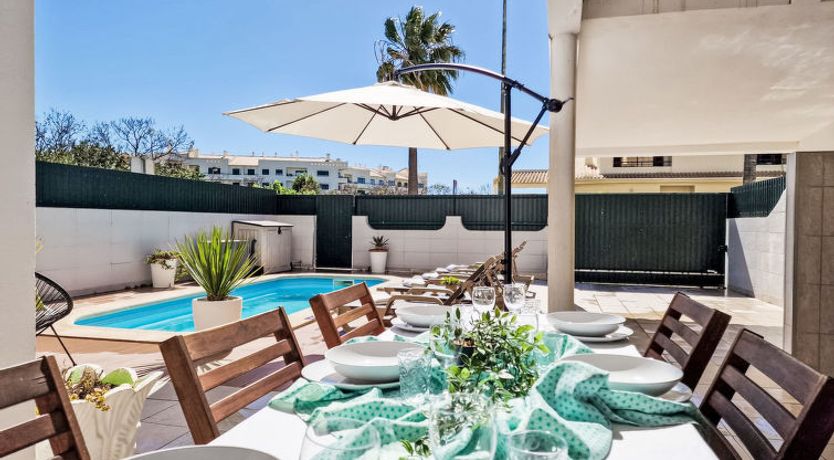 Photo of V2 Caliços