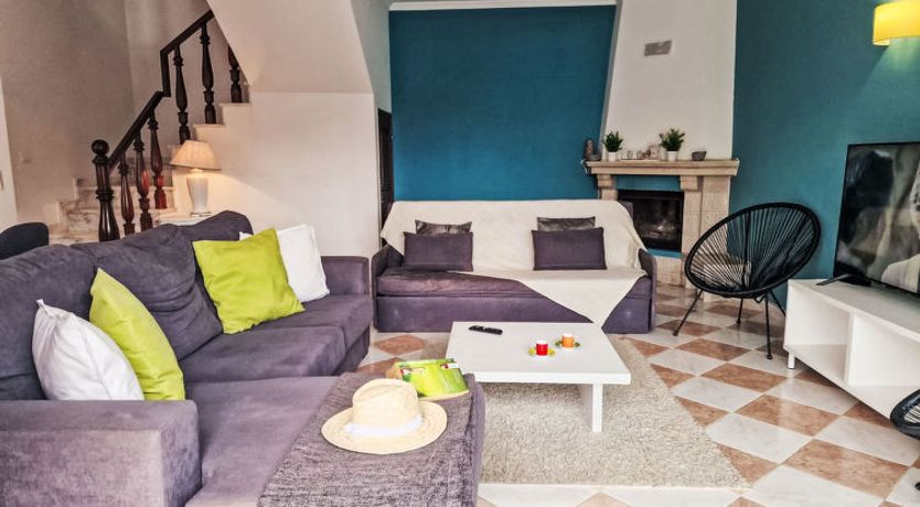 Photo of V2 Caliços