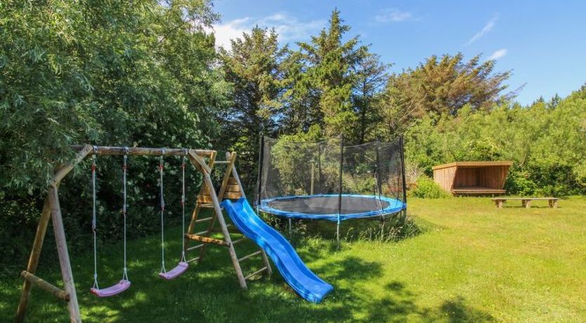 Photo of "Ylva" - 650m from the sea