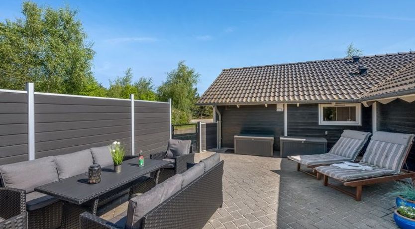 Photo of "Kuisma" - 1.1km to the fjord