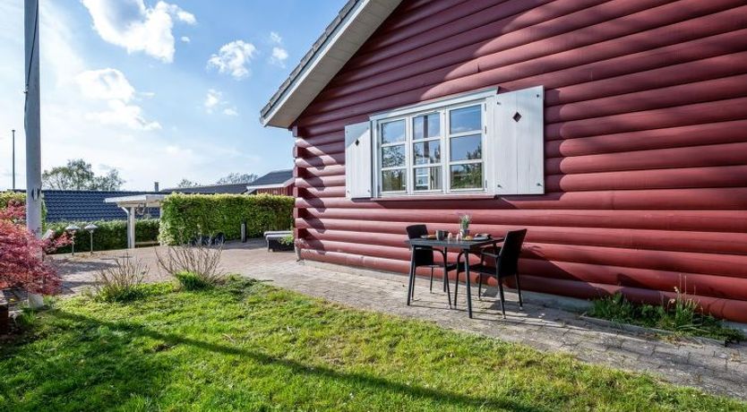 Photo of "Ingert" - 1km from the sea