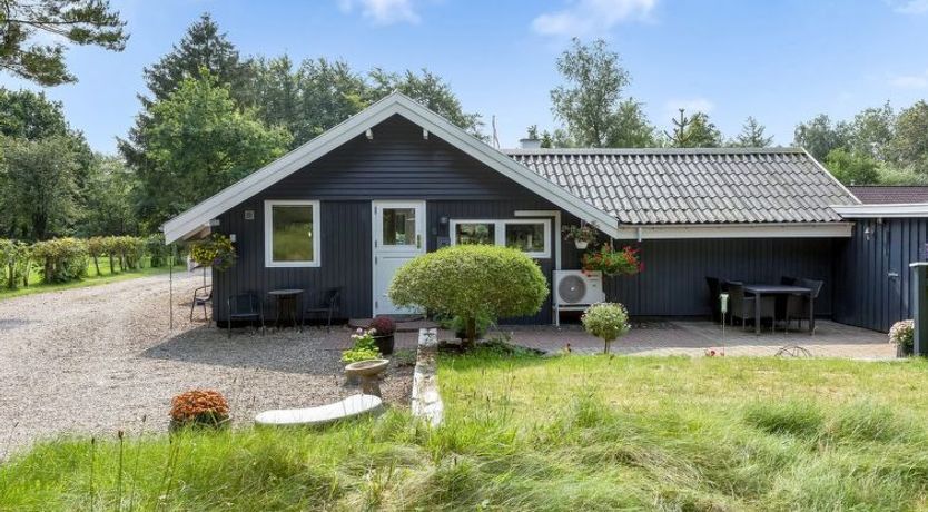 Photo of "Lenya" - 33km from the sea