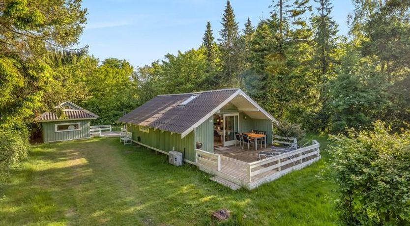 Photo of "Ung" - 30km from the sea