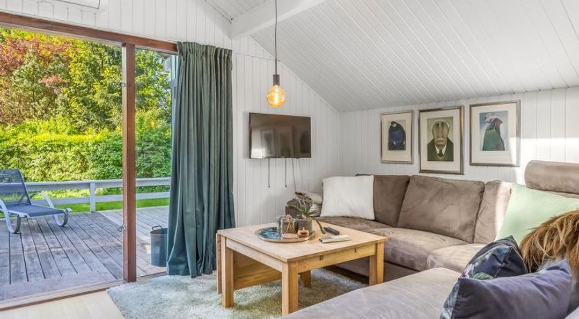 Photo of "Ung" - 30km from the sea