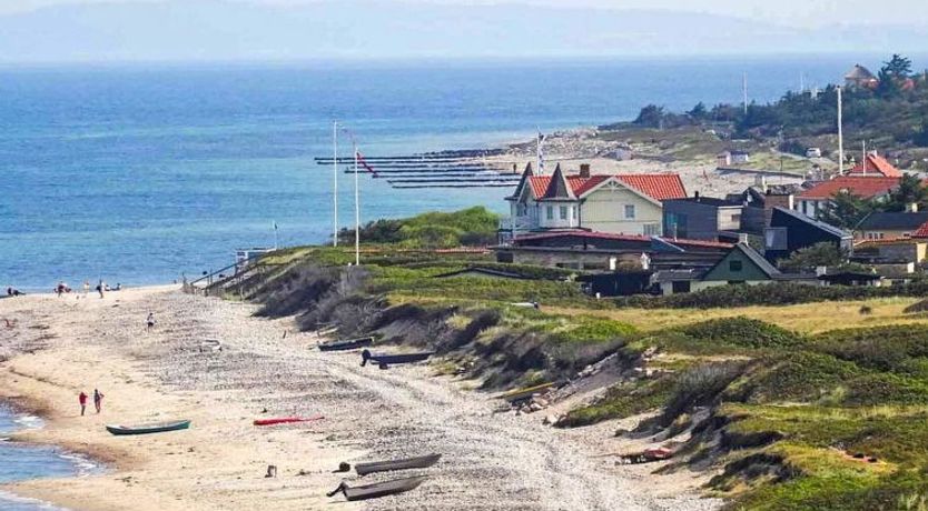 Photo of "Iolani" - 1.3km from the sea