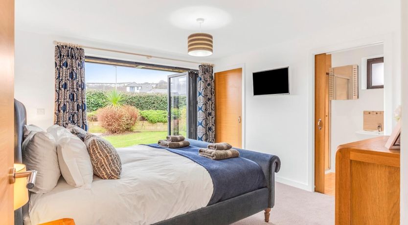 Photo of 3 Bed in Bideford