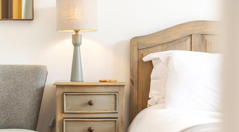 Photo of 3 Bed in Northam