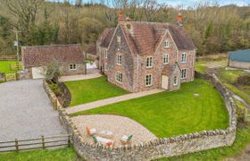 Photo of cottage-in-gloucestershire-33