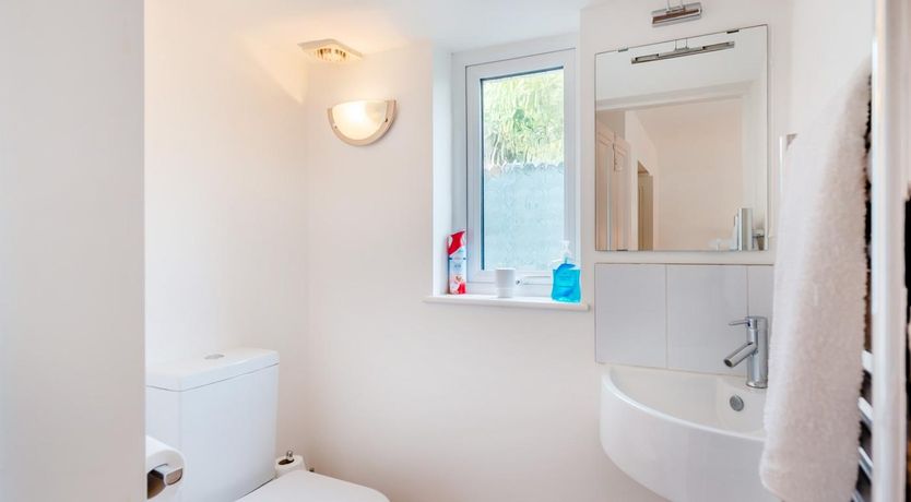Photo of 2 Bed in Bexhill-on-sea