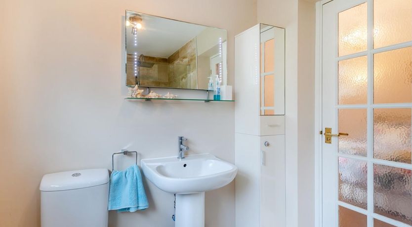 Photo of 2 Bed in Bexhill-on-sea