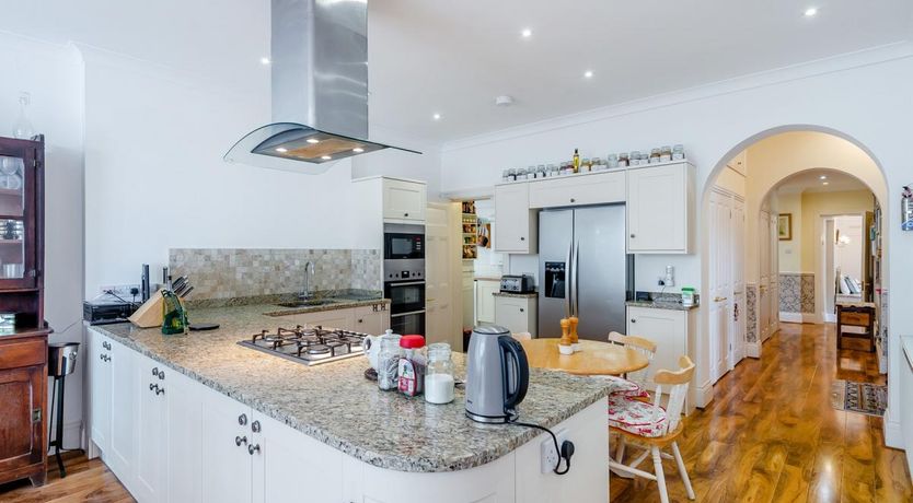 Photo of 2 Bed in Bexhill-on-Sea