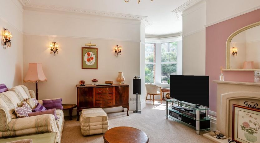 Photo of 2 Bed in Bexhill-on-Sea