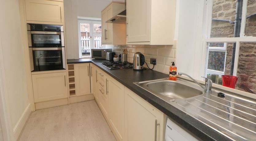 Photo of 15 Calton View