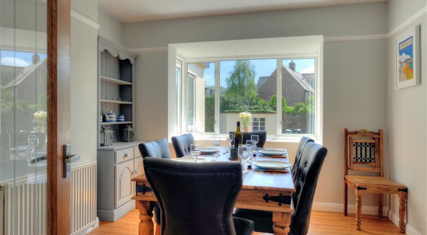 Photo of 2 Grange Villas