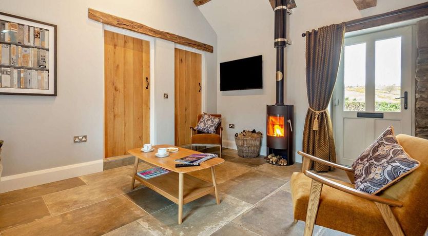 Photo of 2 Bed in Llannefydd