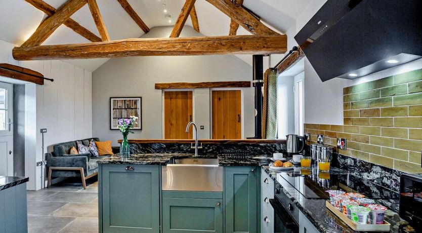 Photo of 2 Bed in Llannefydd