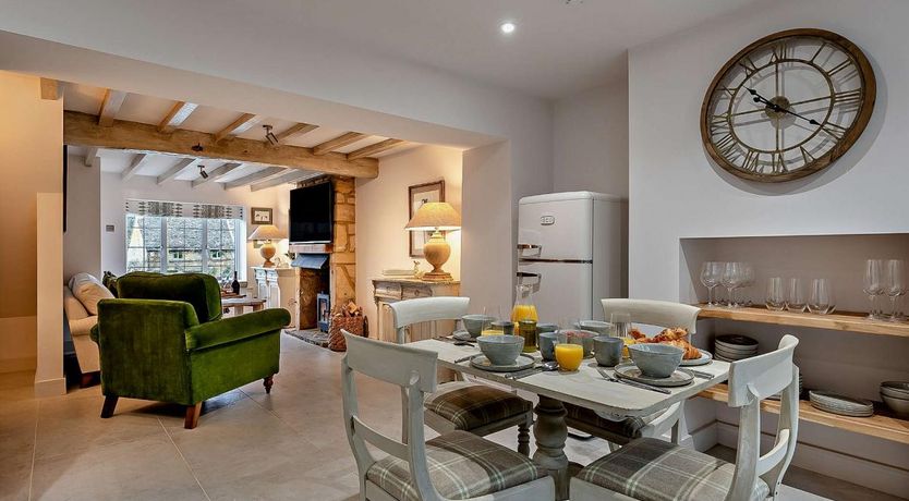 Photo of 2 Bed in Snowshill