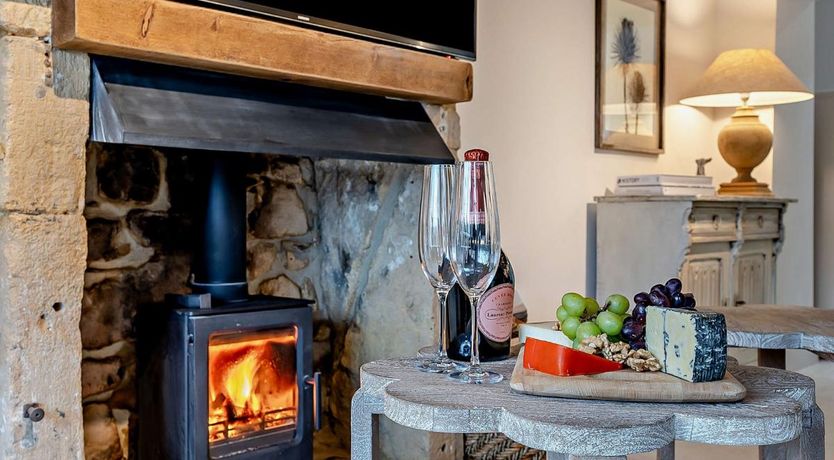 Photo of 2 Bed in Snowshill