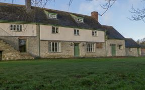 Photo of Evenjobb Court Farmhouse